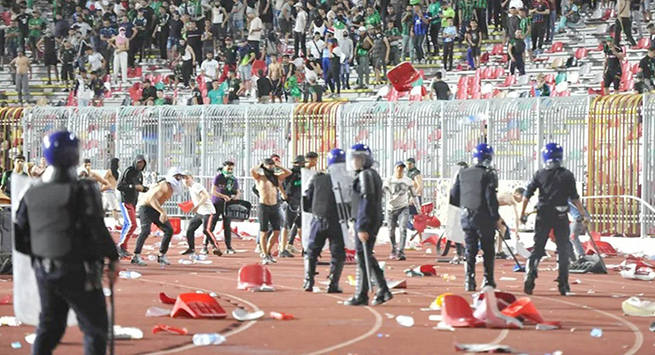 أعمال الشغب التي شهدها ملعب الشهيد حملاوي