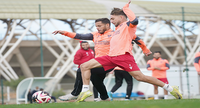 590698478_18083821409021584_6485709499152990692_n