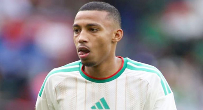 177-141820-rafik-belghali-algeria-fans-morocco_700x400