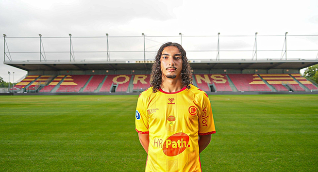 أدهم ريبيرو