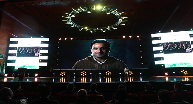 القادة الشباب