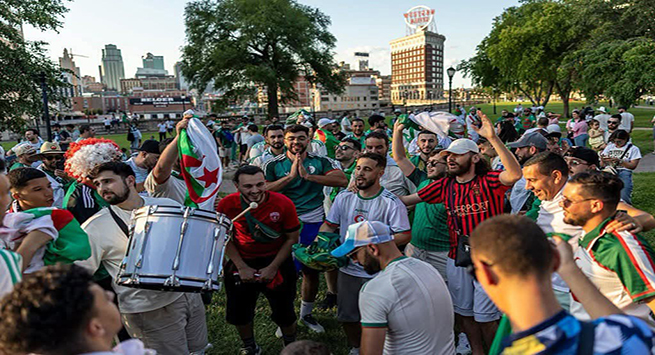 الجماهير الجزائرية