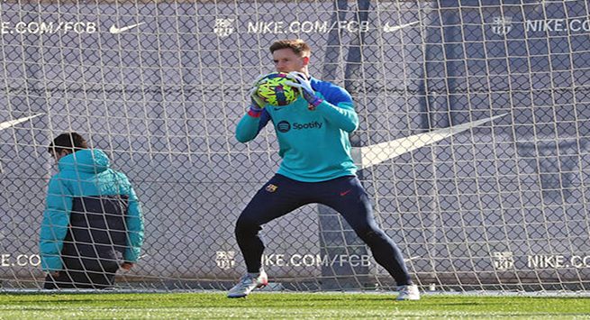 FC Barcelona, Barca Training Session Marc Andre Ter Stegen during the first training after the World Cup, in Barcelona, on 23th December 2022. -- Barcelona Barcelona Spain PUBLICATIONxNOTxINxFRA Copyright: xUrbanandsportx originalFilename:urbanandsport-firsttra221223_npLw8.jpg