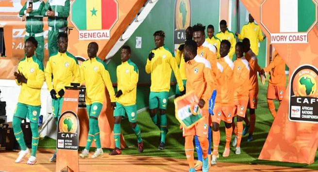 لقطة قبل انطلاق مباراة السنغال وكوت ديفوار في بطولة الشان